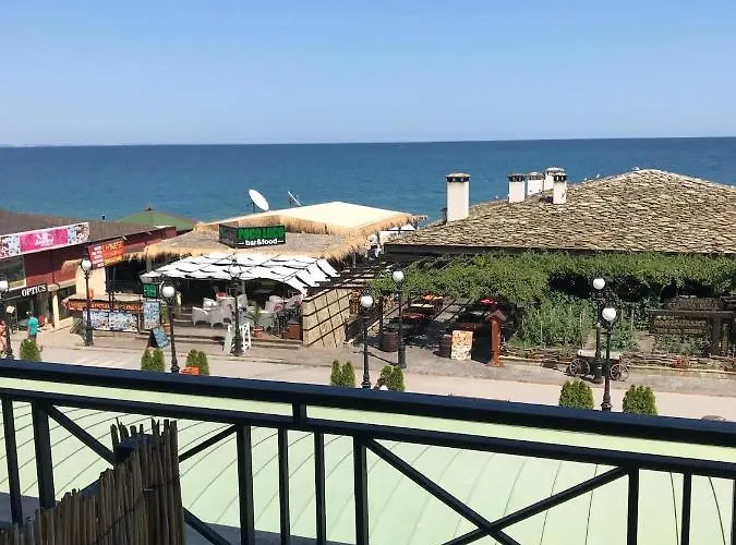 Sirena Sea View Apartment Golden Sands